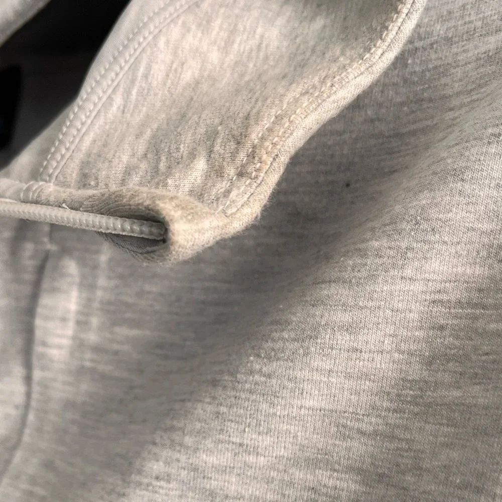 Lululemon soft hoodie jacket size large - Picture 8 of 9